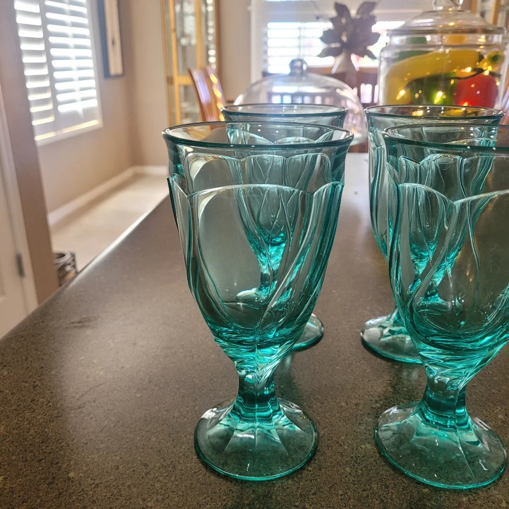 Vintage‎ 1990s Noritake Sweet Swirl Aqua Glasses Set of 6